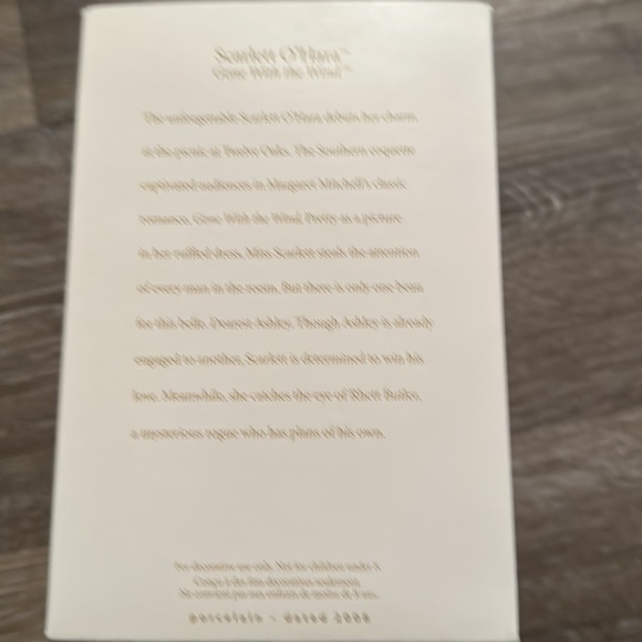 Scarlett O’Hara ornament - Picture 4 of 5